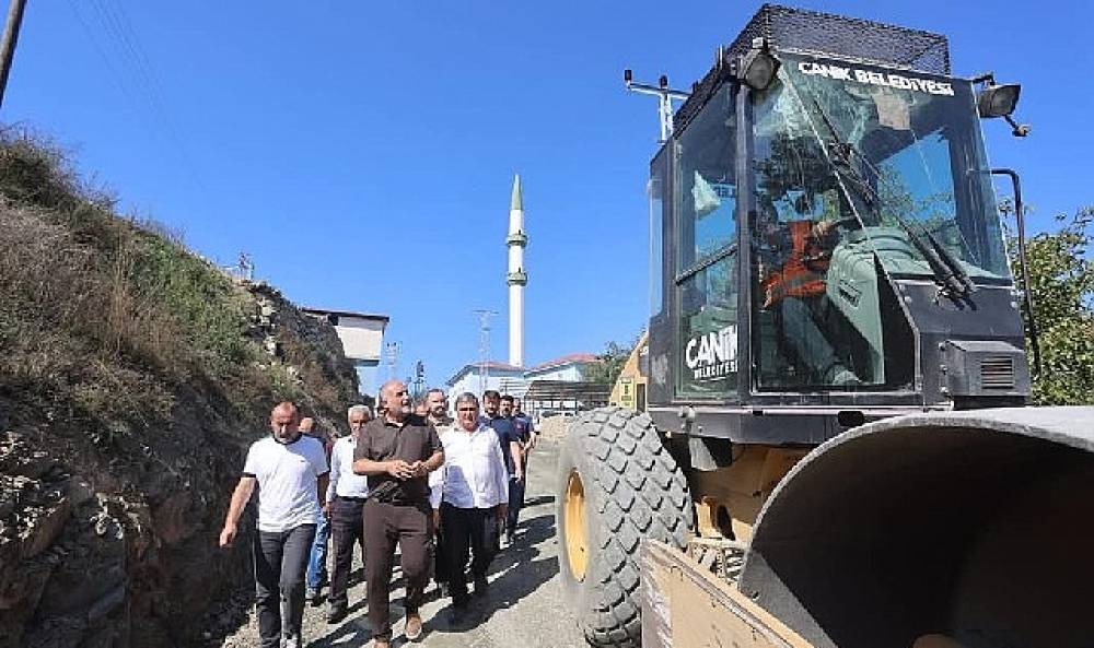 Başkan Sandık&ccedil;ı: "Canik'te yeni projeleri ve yatırımları hizmete sunmaya devam ediyoruz"&nbsp;