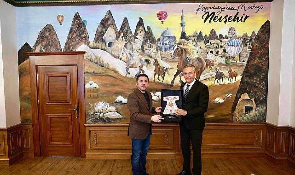 T&uuml;rsab Başkanı Bağlıkaya'dan Başkan Arı'ya Ziyaret