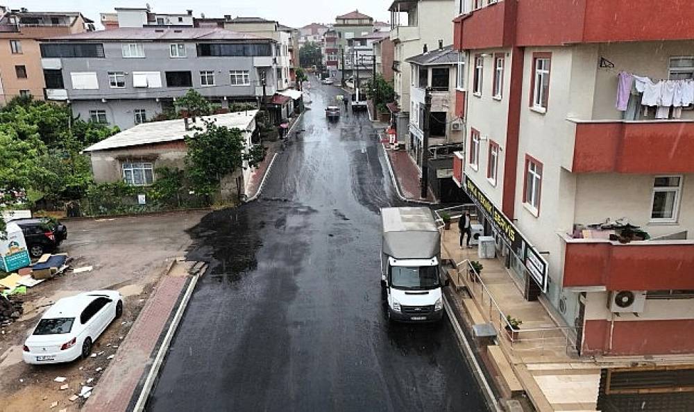 Darıca Mevlana Caddesi'nde &uuml;styapı tamam
