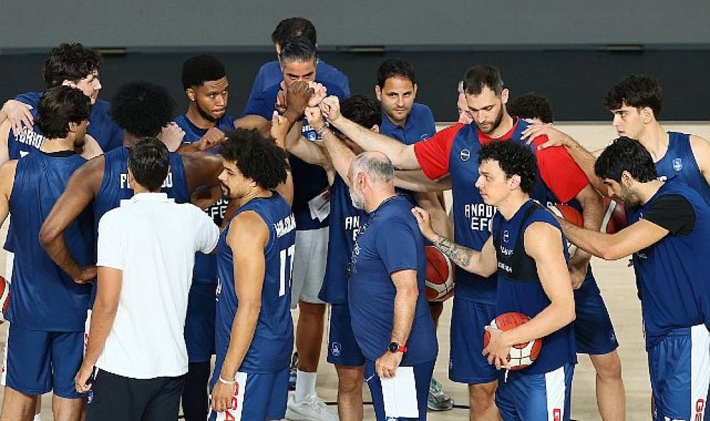 Anadolu Efes 2026&ndash;2027 sezonunu a&ccedil;tı