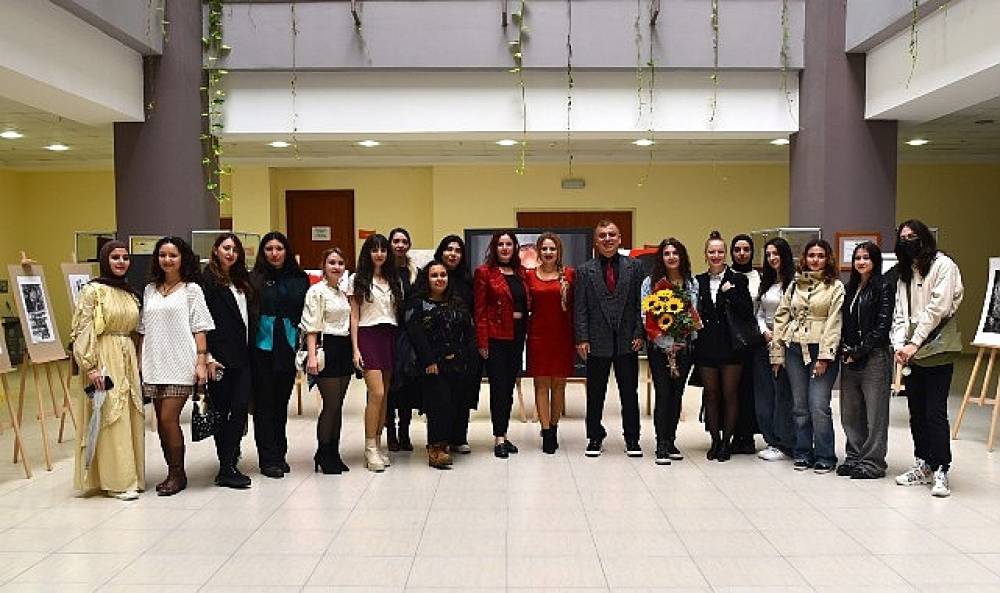 EÜ İletişim Fakültesinde Atatürk ve Cumhuriyet'in kazanımları sanatla anlatıldı