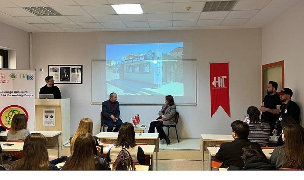 Atıklar KO&Uuml;'de sanata d&ouml;n&uuml;şt&uuml;