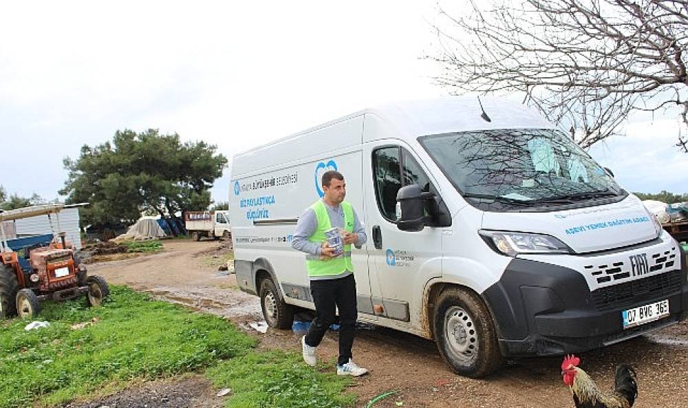 B&uuml;y&uuml;kşehir'in Manavgat Aşevi ihtiya&ccedil; sahiplerinin yanında 