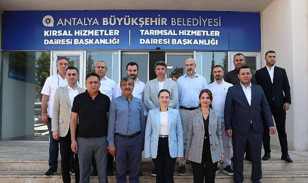 Başkan Vekili B&uuml;şra &Ouml;zdemir'den aşevine ziyaret 