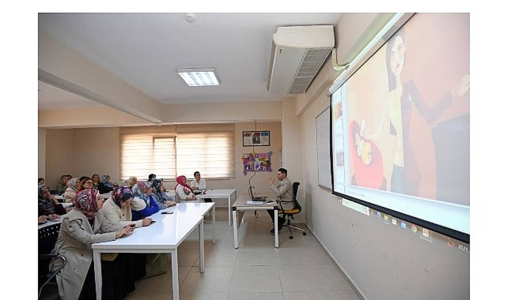 Osmangazi Belediyesi'nden 'Kadın ve Toplum' Başlıklı Söyleşi