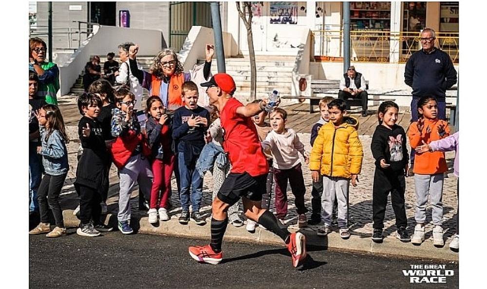 Halil Altındere ve Ahmet H. Uysal'dan TEGV'in 30. Yılına Özel Proje: “İstanbul: Koşmanın Sanatı