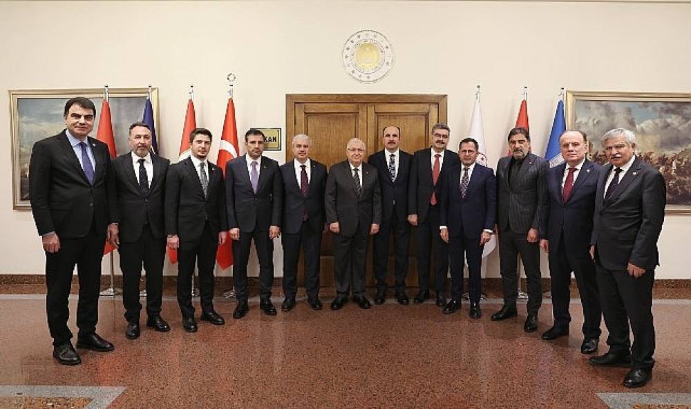 Konya Heyetinden Milli Savunma Bakanı Yaşar G&uuml;ler'e Ziyaret