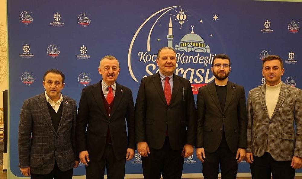 Başkan B&uuml;y&uuml;kakın, iftarda Kuzey Makedonya'daydı