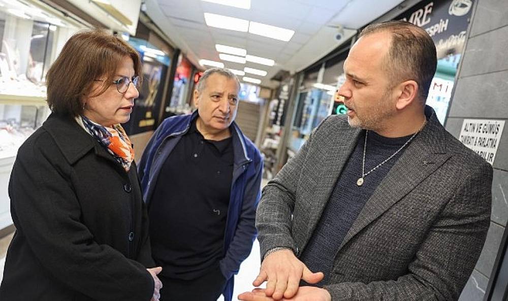 Başkan K&ouml;ymen Bağlarbaşı'nda vatandaşların sorunlarını dinledi