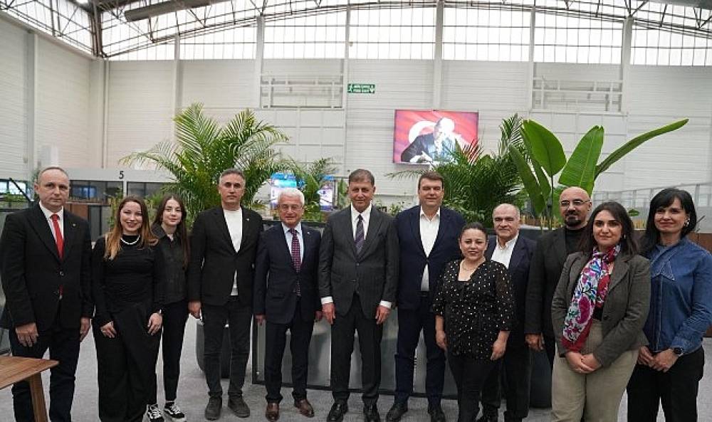 Cittaslow Ulusal Ağ Toplantısı &ouml;ncesi Başkan Tugay'a ziyaret 