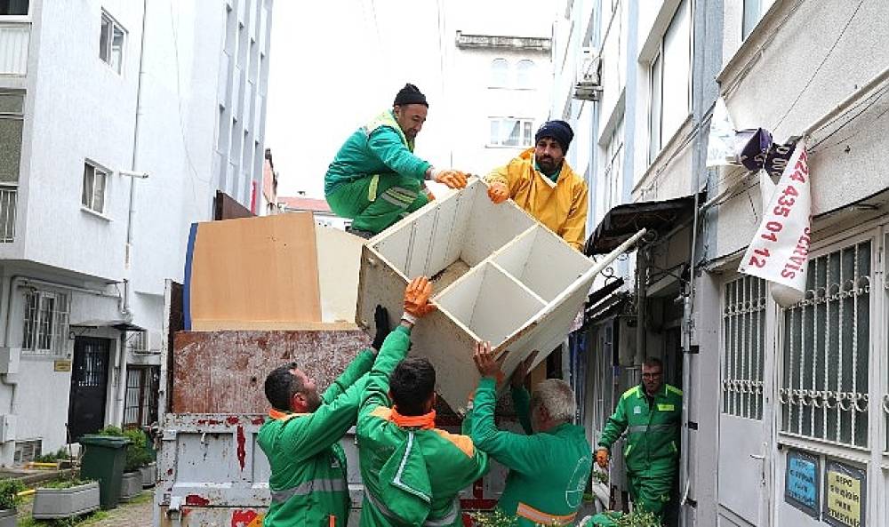 Osmangazi'de &Ccedil;&ouml;p Eve Anında M&uuml;dahale