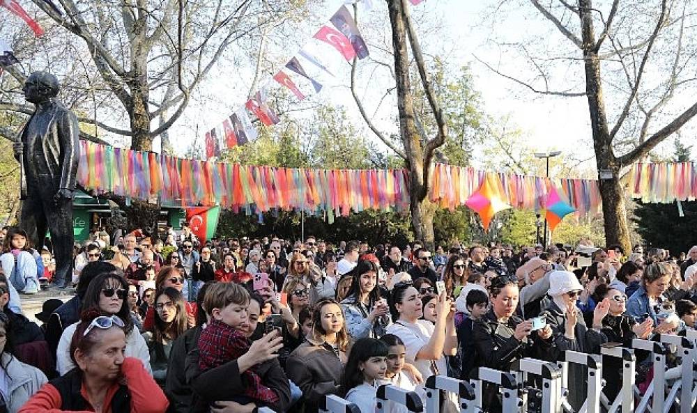 &Ccedil;ankayalılar 23 Nisan &Ccedil;ocuk Şenliği'nde Eğlendi