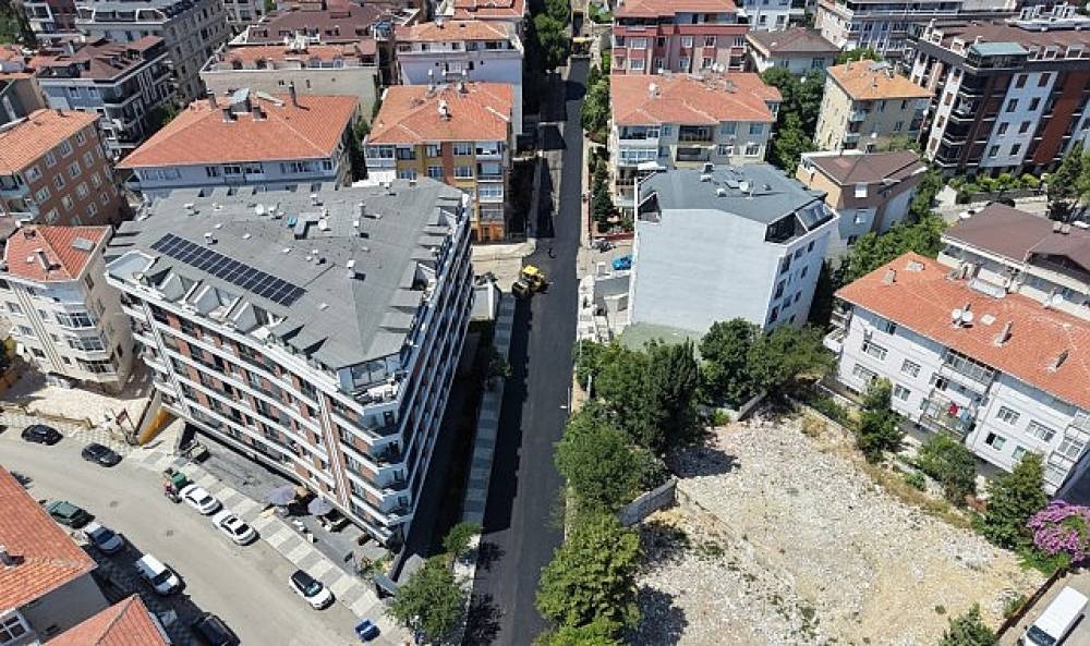 Maltepe'de Asfalt Seferberliği S&uuml;r&uuml;yor