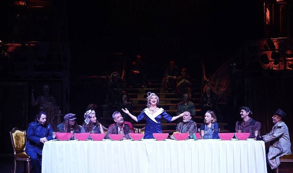 İBB Şehir Tiyatroları'nda Bu Hafta (29 Ekim - 1 Kasım 2025)