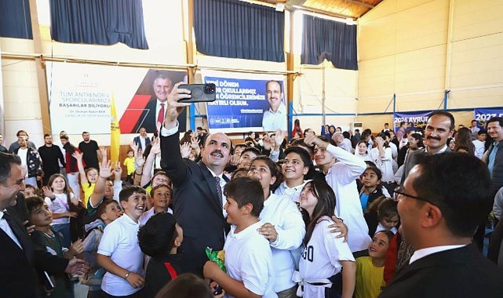 Başkan Aydın, Hasat Zamanında Çiftçilerle Buluştu