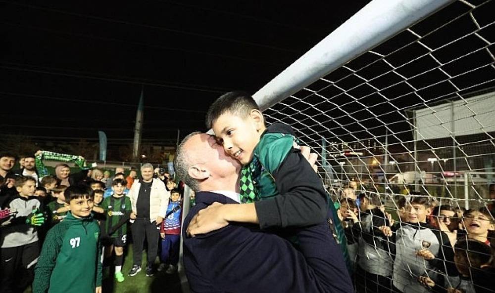 Yeşilova'daki açılış çok özel bir ana sahne oldu!