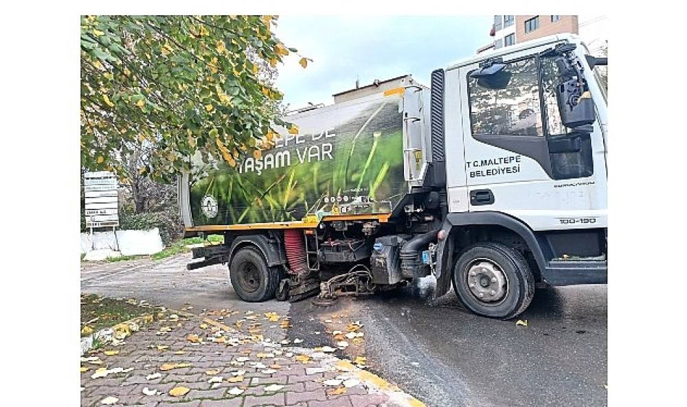 Maltepe Belediyesi'nden Yalı Mahallesi'nde temizlik seferberliği