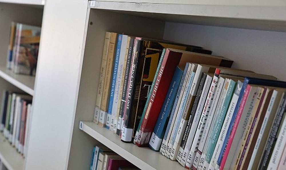 B&uuml;y&uuml;kşehir &ouml;d&uuml;n&ccedil; kitap sistemiyle okuma k&uuml;lt&uuml;r&uuml;n&uuml; geliştiriyor 