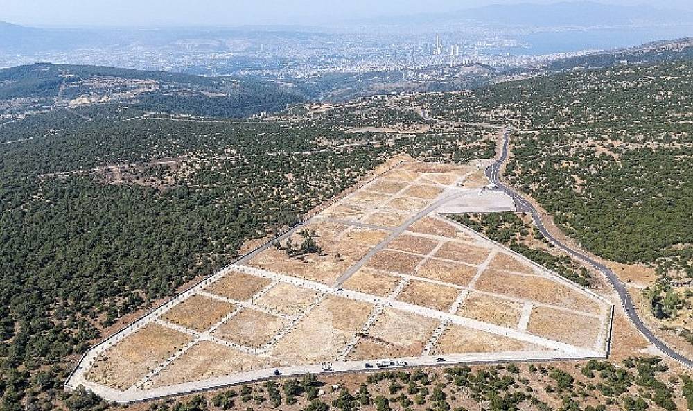 Bornova Kayadibi Kent Mezarlığı hizmete a&ccedil;ıldı