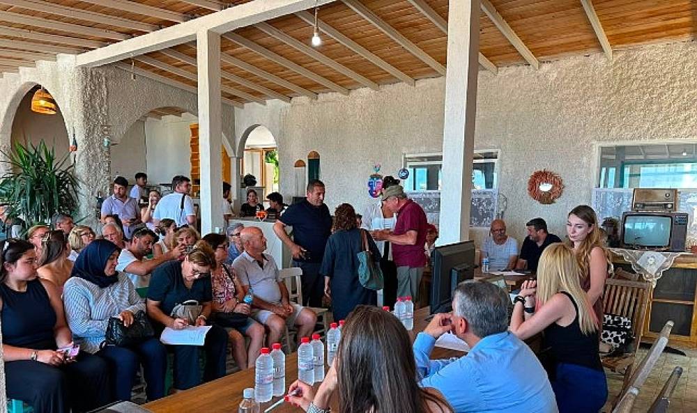 Castello Fontana'ya &Ccedil;eşme Halkından G&uuml;&ccedil;l&uuml; Destek