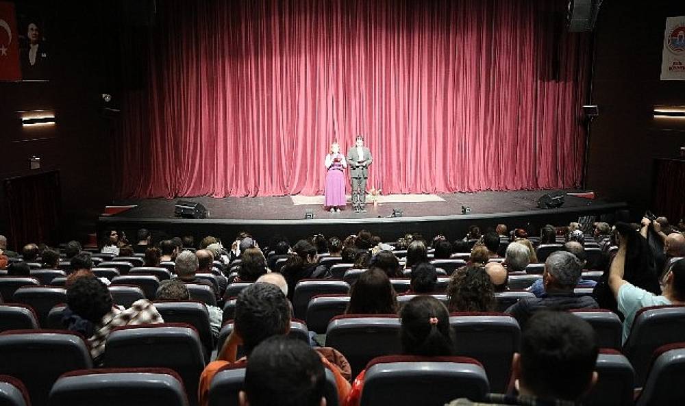 “Yaftalı Tabut" Maltepe Tiyatro Festivali'ne konuk oldu