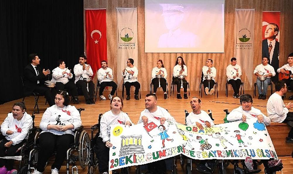 Cumhuriyet Bayramı coşkusu engelsiz yüreklerde attı