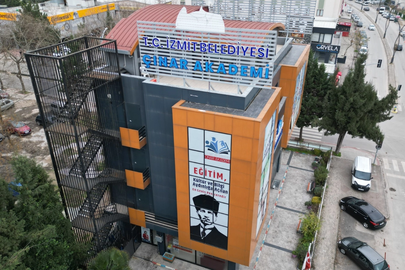 Başarı Gazisi Çınar Akademi