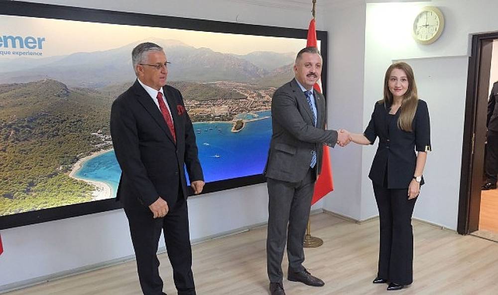 Kemer'de Cumhuriyet Bayramı coşkusu 