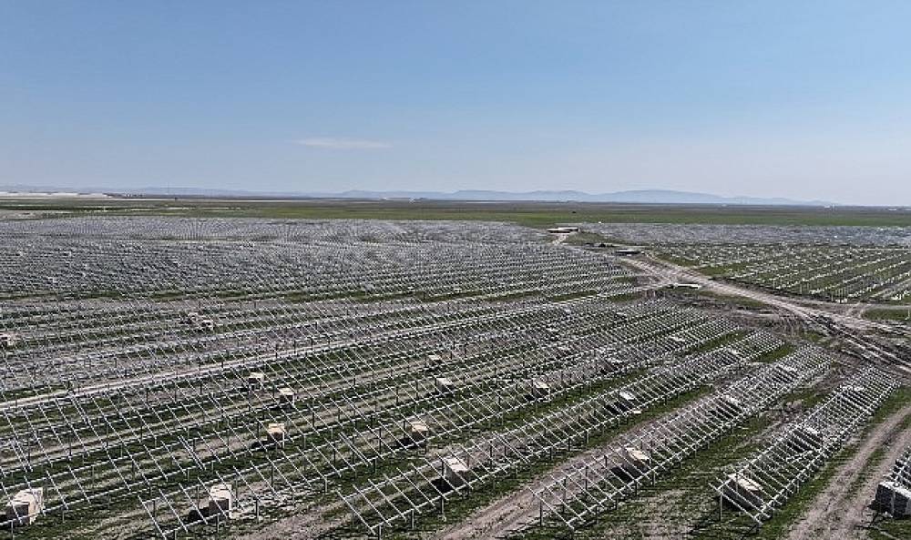 Konya B&uuml;y&uuml;kşehir'den Yenilenebilir Enerjide Dev Atılım  Başkan Altay: &ldquo;GES Yatırımlarında T&uuml;rkiye'de Birinci Sıraya Yerleşmiş Olduk"   