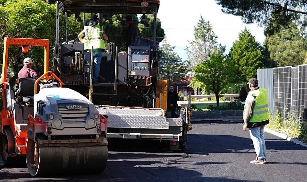 B&uuml;y&uuml;kşehir'den Kritik Dokunuş: &Uuml;niversite ve Hastane Yolu Yenileniyor