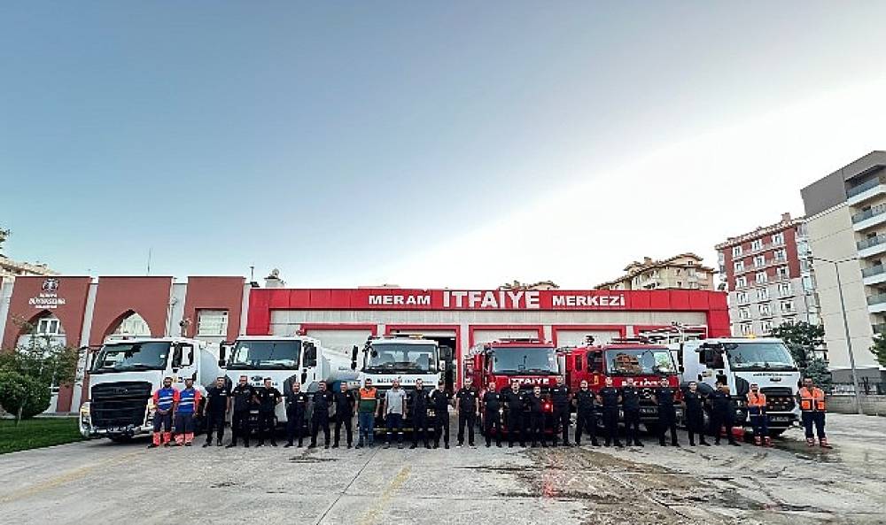 Konya B&uuml;y&uuml;kşehir Alanya'daki Yangında S&ouml;nd&uuml;rme &Ccedil;alışmalarına Destek Oluyor