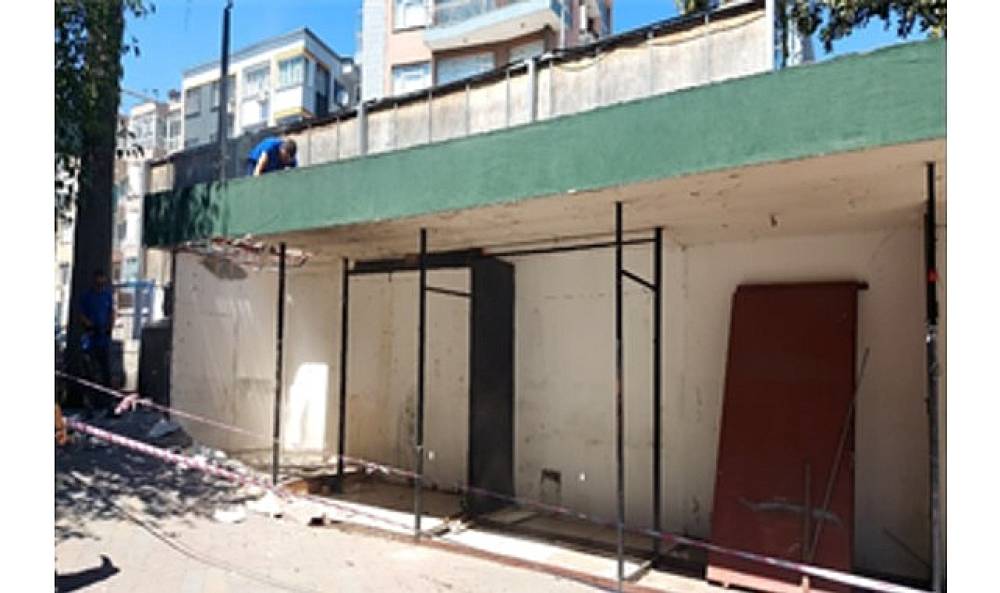 İzmir'de Yıkım: Şirinyer Parkı'nda İşletmeler Tahliye Edildi