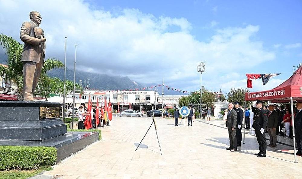 Kemer'de Zafer Bayramı Coşkusu Başladı