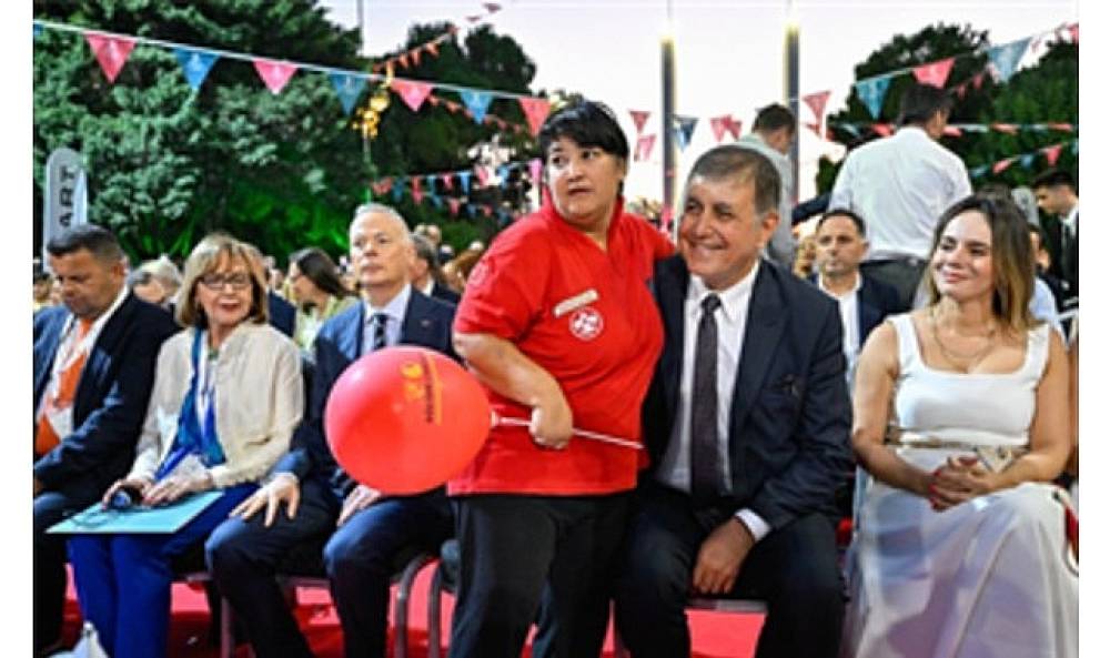 İzmir Fuarı'nın 94. Yılı Coşkuyla Başladı