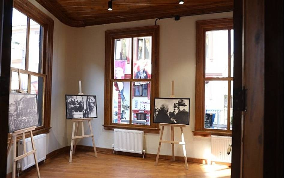 Cumhuriyet Galerisi Mudanya'da Kapılarını Açıyor