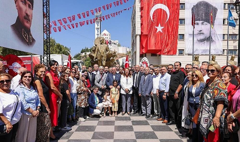 Keçiören'de Coşkulu 30 Ağustos Kutlaması