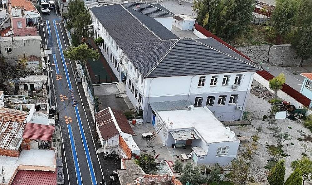 Konak'ta okul yolu renkli, çocuklar mutlu