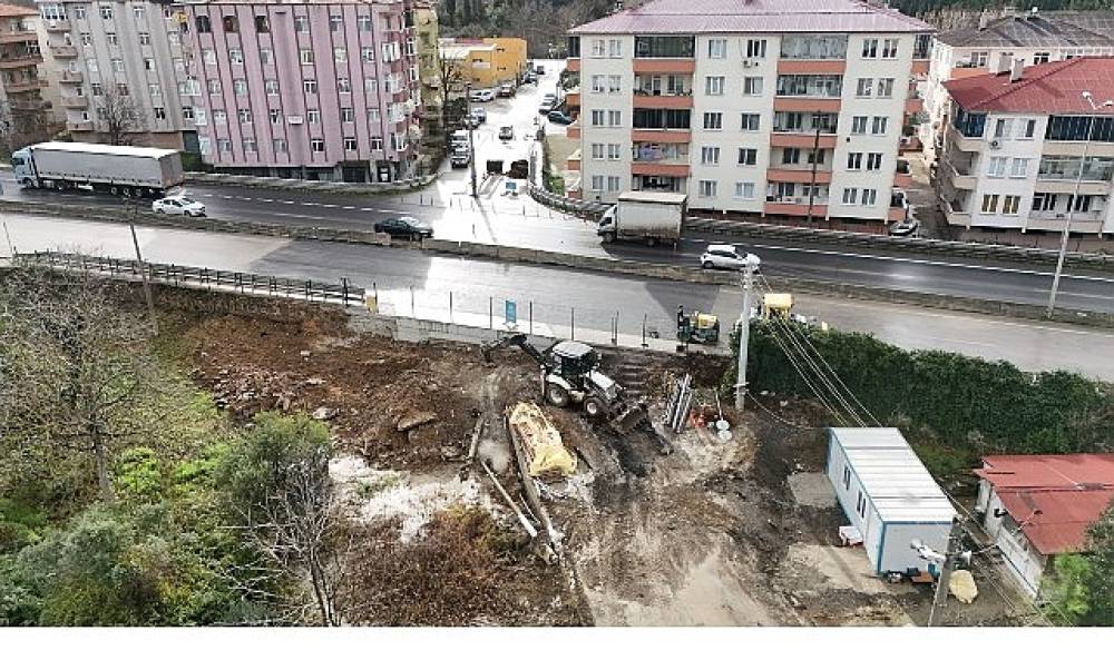 B&uuml;y&uuml;kakın, yerinde inceledi: G&ouml;lc&uuml;k'te o &ccedil;alışmalar yaz ayına yetişecek