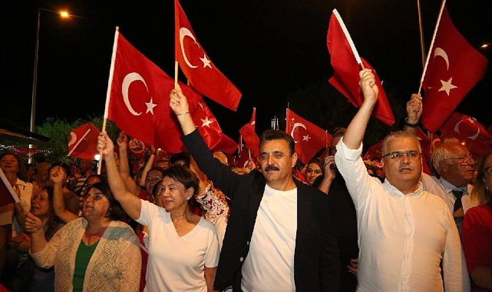 Dikili'de 30 Ağustos Coşkusu Yaşandı
